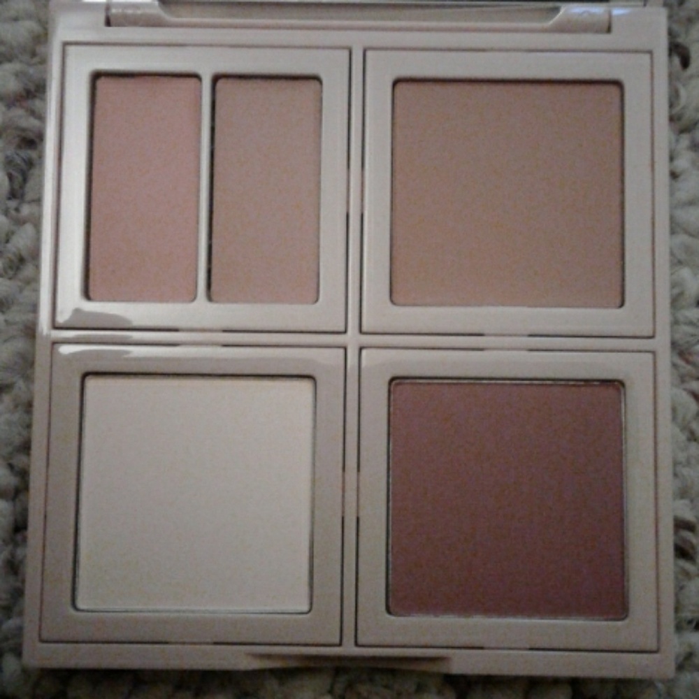 Bobbi Brown 5 in 1 face palette